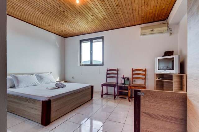 Отели типа «постель и завтрак» Sumice Inn Петровац-19