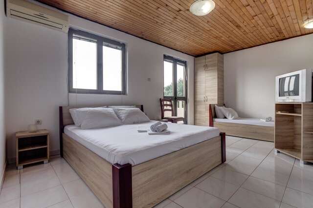 Отели типа «постель и завтрак» Sumice Inn Петровац-4